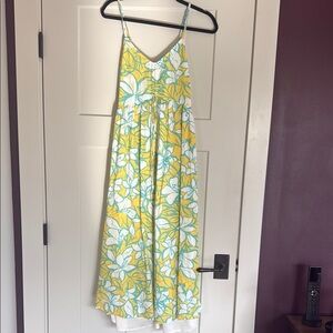 Gently worn Ladies Small Floral Yellow and White Sundress